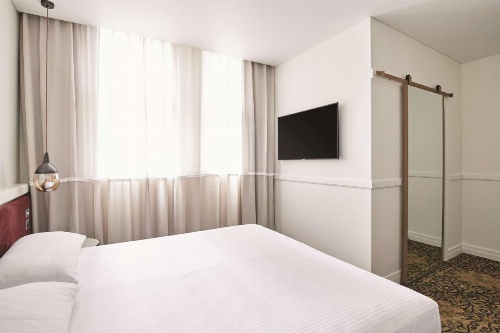 Rendezvous Hotel Melbourne image 49